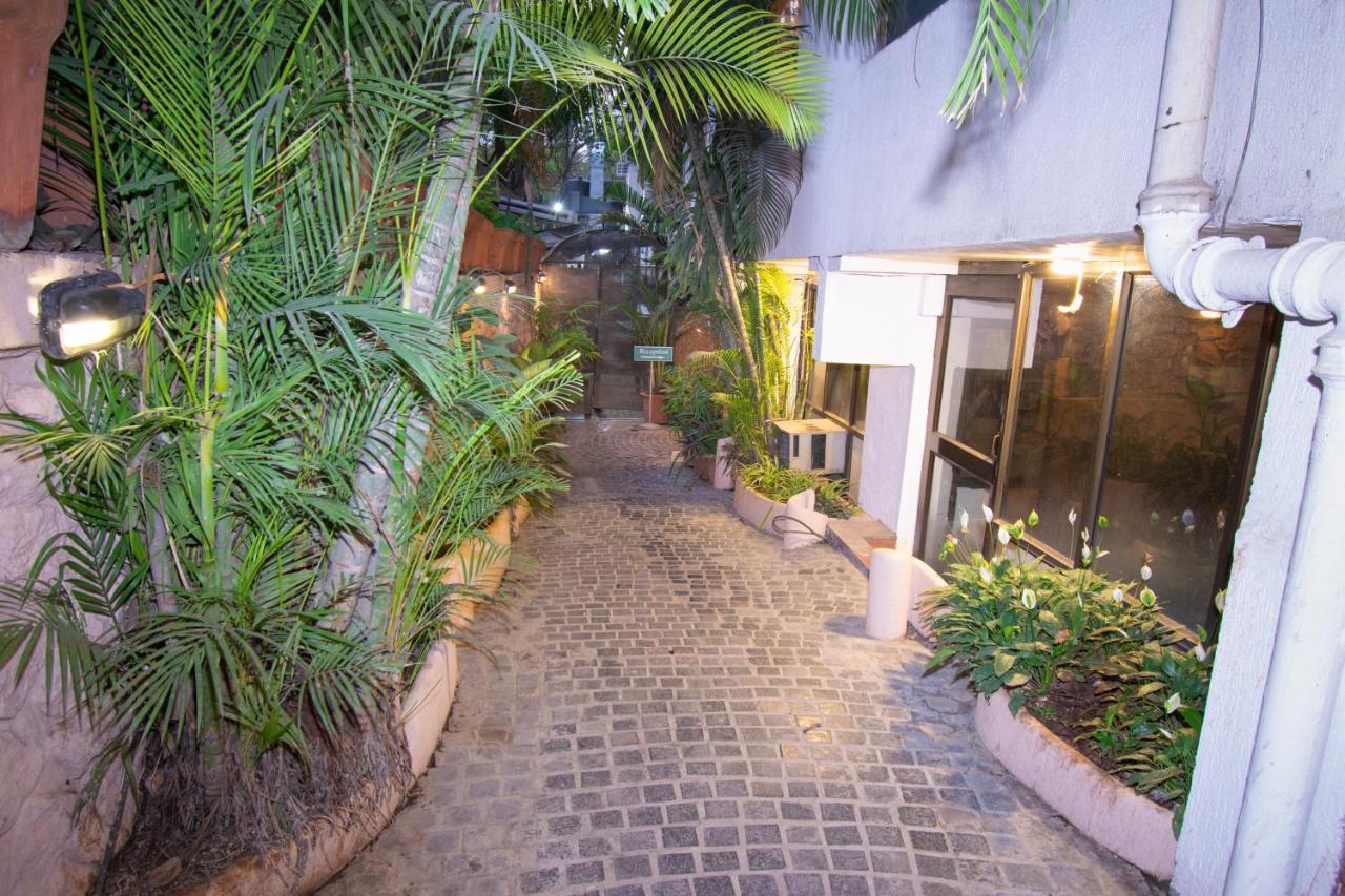 Octave Bund Garden Pune Exterior foto
