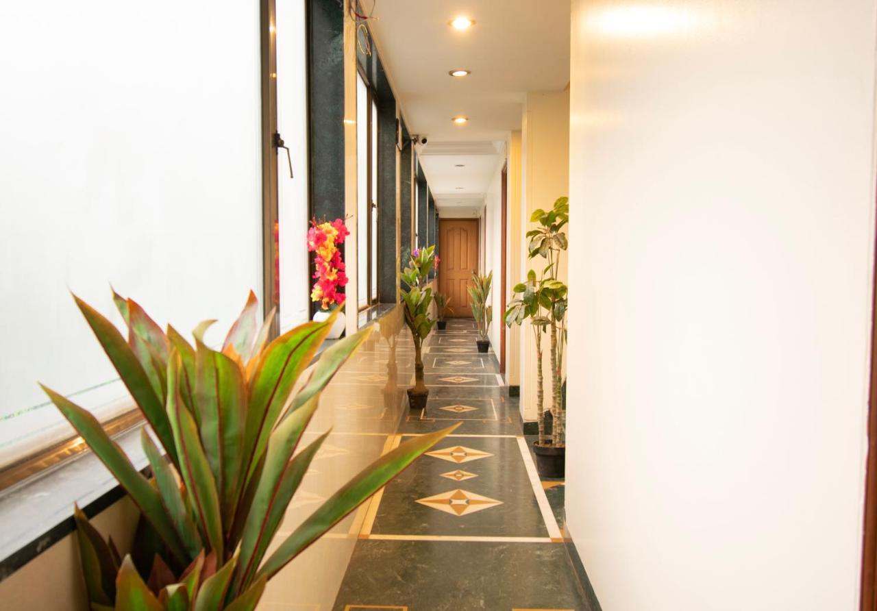 Octave Bund Garden Pune Exterior foto